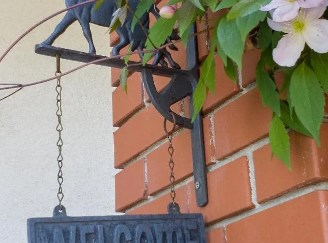 مزرعة للإقامة Storczykowe Wzgorze *