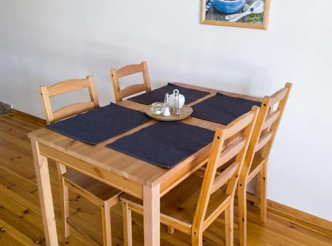 Storczykowe Wzgorze مزرعة للإقامة Paszowice